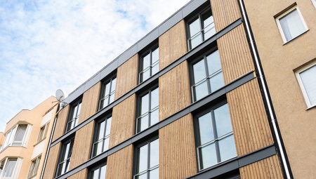 Apartment building with carbon neutral design