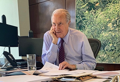Benjamin V. Lambert, Eastdil Secured Chairman, Transformed Industry Advocacy